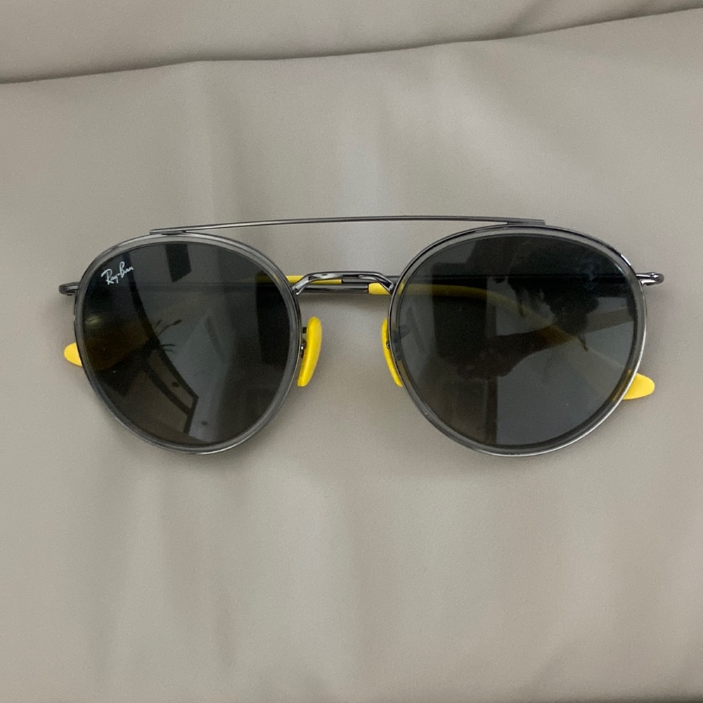 Ray Ban RB3647M SCUDERIA FERRARI COLLECTION